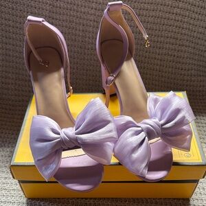 Elegant Lavender Bow Heels